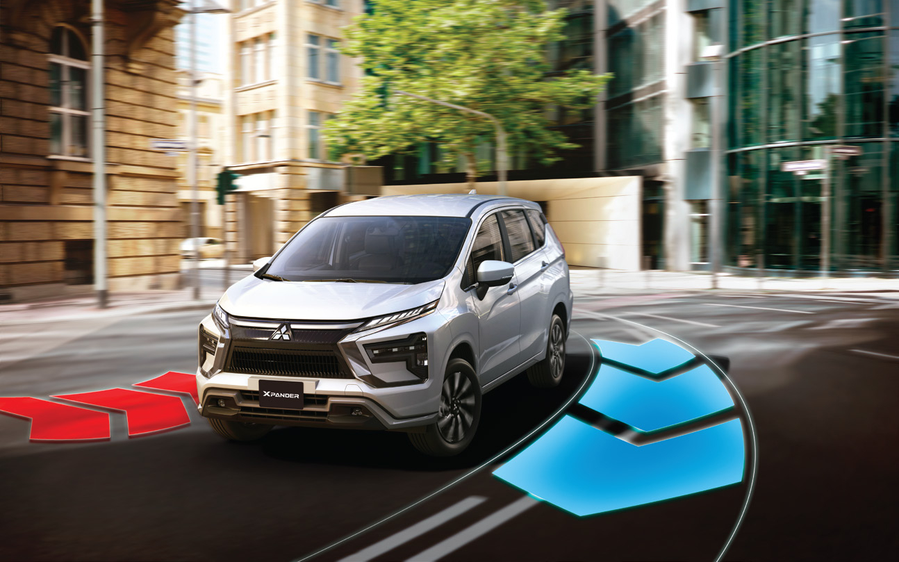 Xpander AT Premium (28).jpg