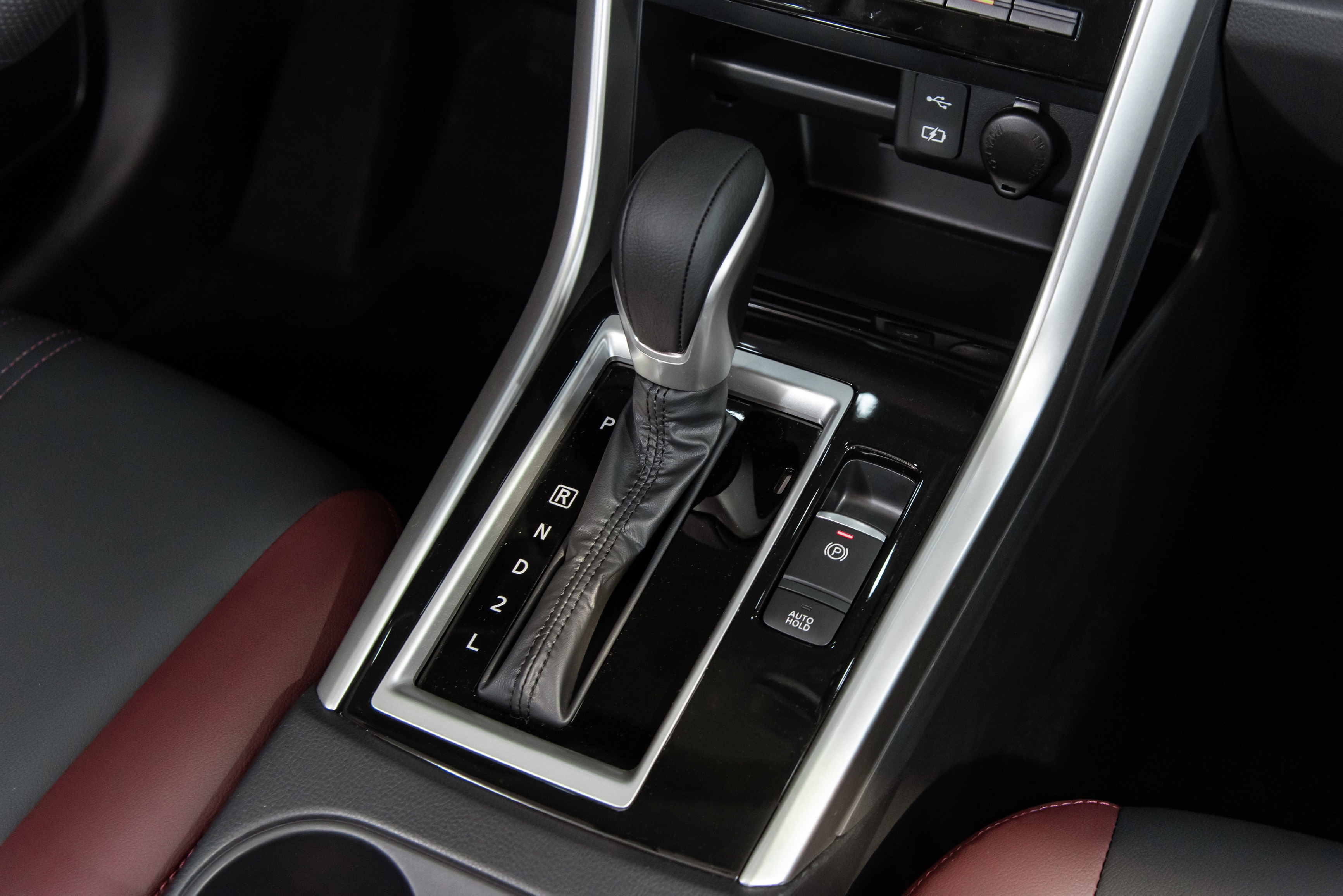 Xpander Cross 2025 (16).jpg